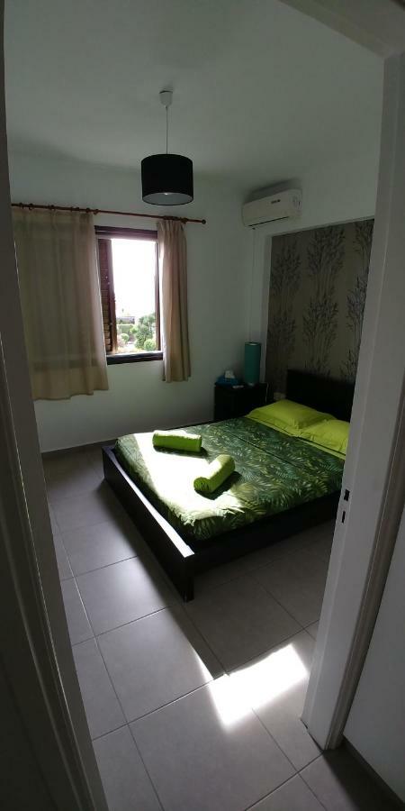 'Chez Antoine' Pool-View 5Min From Sea Appartement Paphos Buitenkant foto